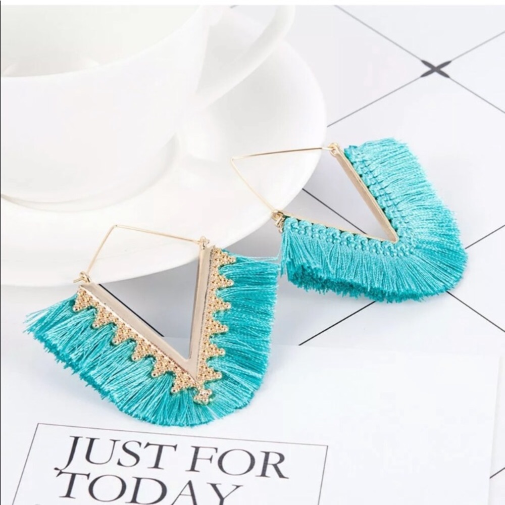 🥳HP 🥳 TEAL BOHO TASSEL DANGLE DROP EARRINGS